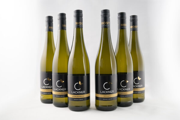 Produktfotos des Probierpakets Obstwein Reserve